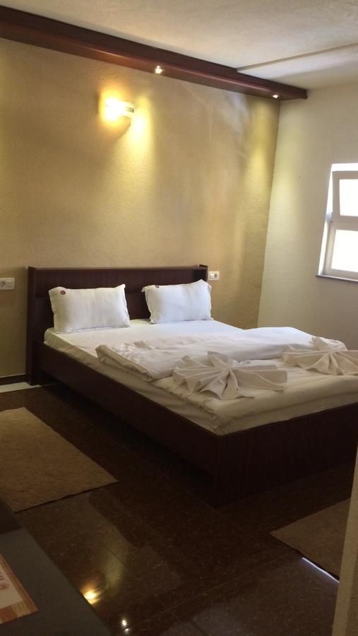 Hotel Millenium2 Prizren Dış mekan fotoğraf